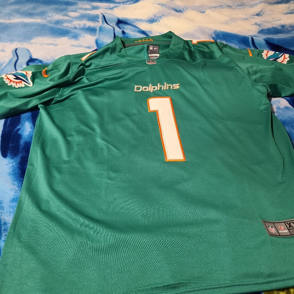 Miami Dolphin Tua Tagovailoa jersey